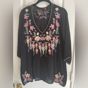 Johnny Was Embroidered Black Women's Top